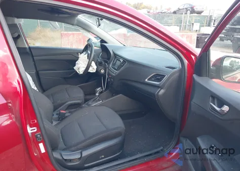 2021 Hyundai Accent Se z USA, uszkodzony, nr VIN 3KPC24A68ME136438